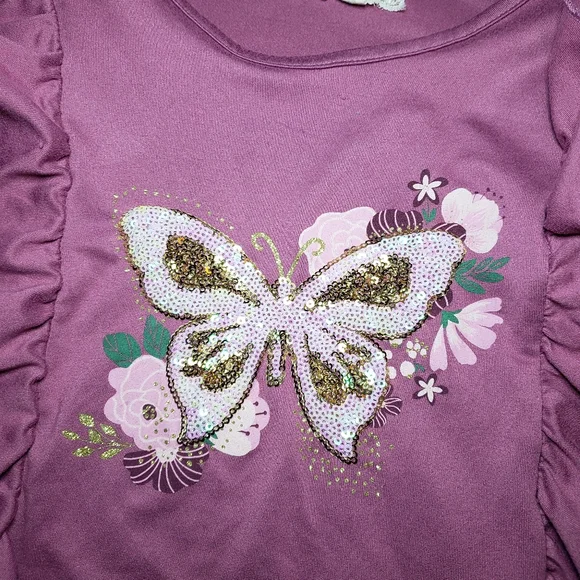 between Matching Set - Picture 3 of 9